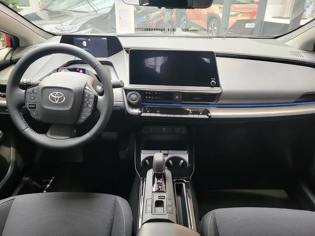 Toyota Prius Executive - Thumbnail 10