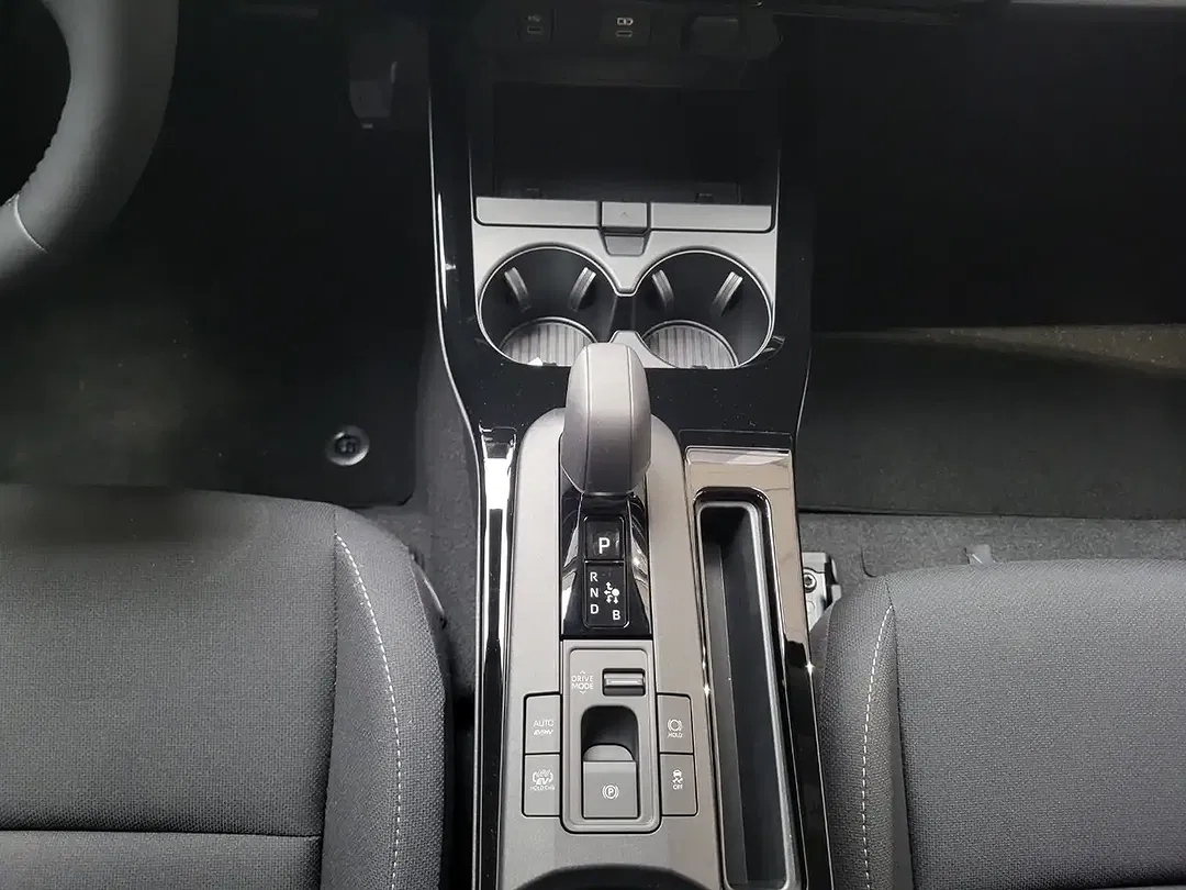 Toyota Prius Executive - Thumbnail 13