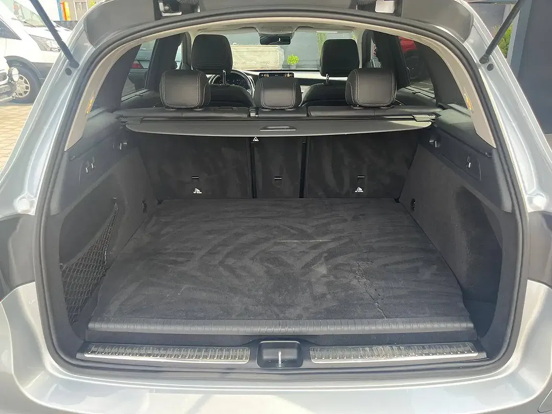 Mercedes-Benz GLC 300 4MATIC - Thumbnail 14