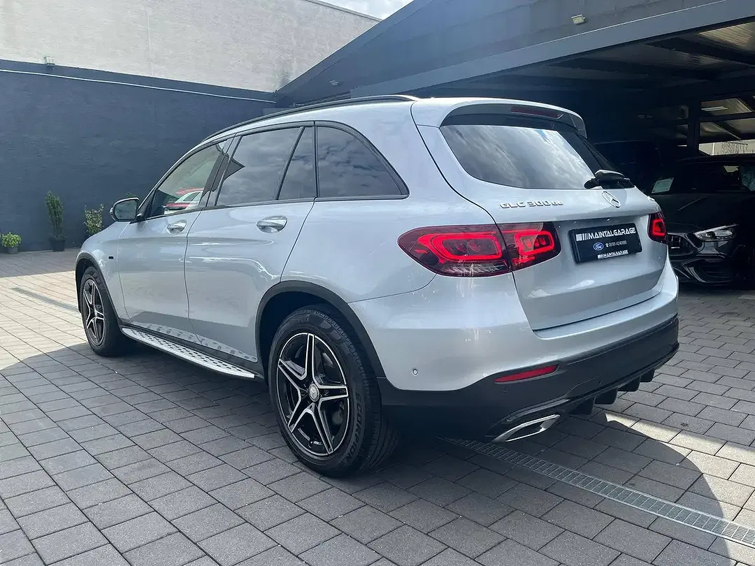 Mercedes-Benz GLC 300 4MATIC - foto 2