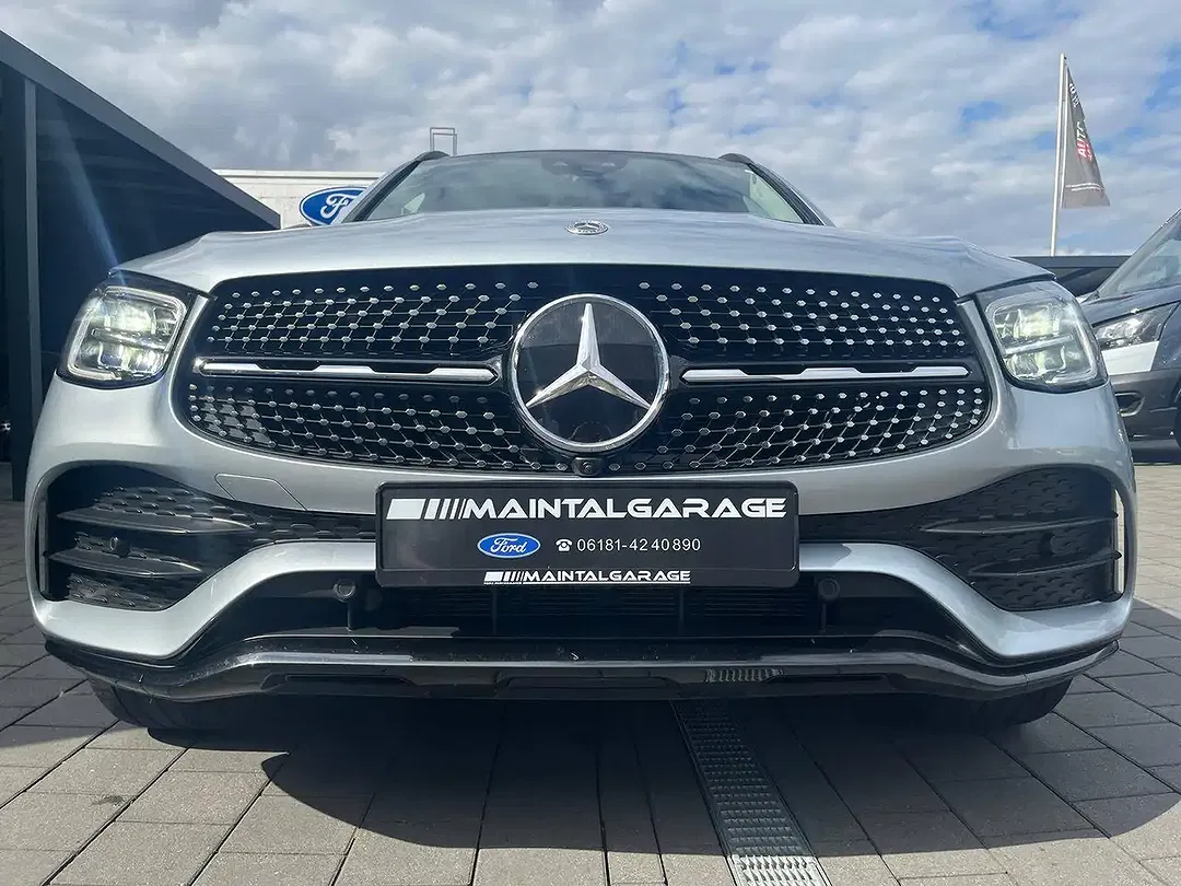 Mercedes-Benz GLC 300 4MATIC - Thumbnail 7