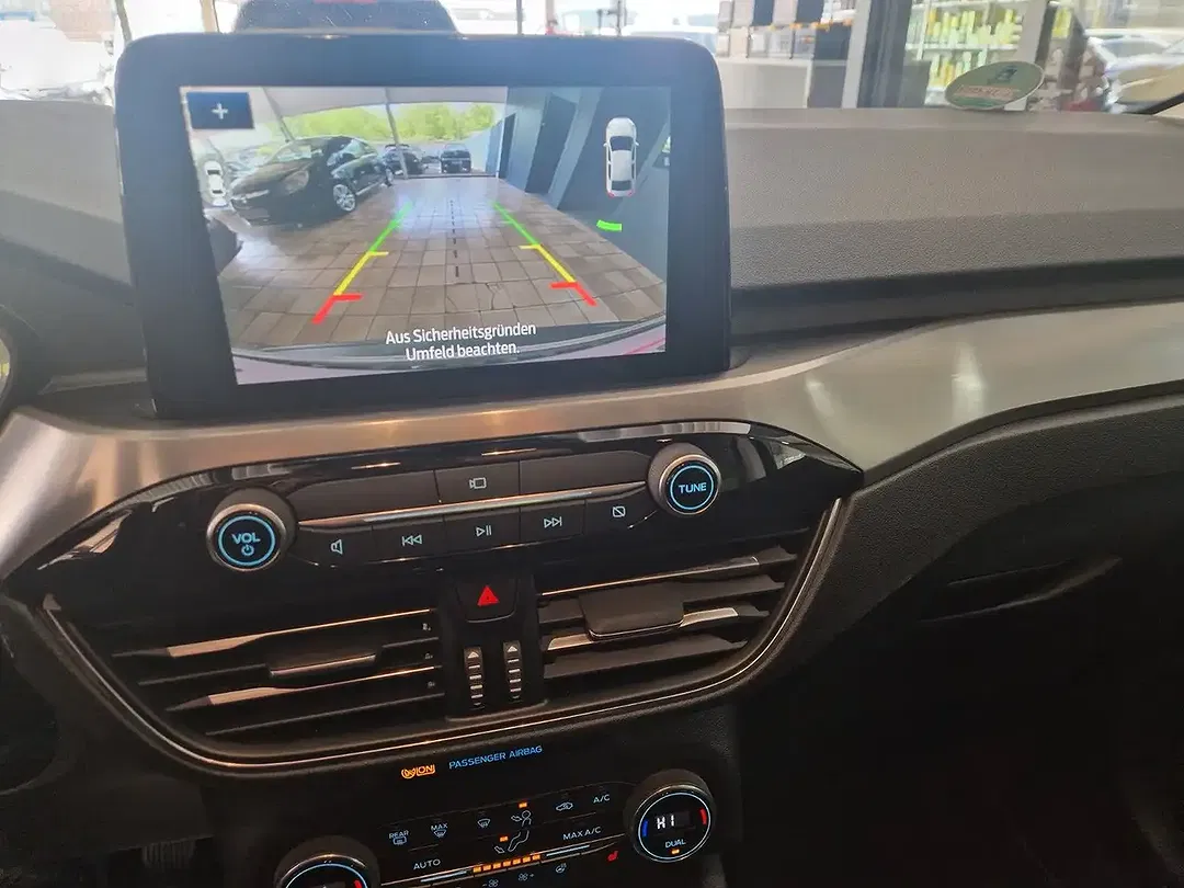 Ford Kuga Hybrid Titanium X - foto 10