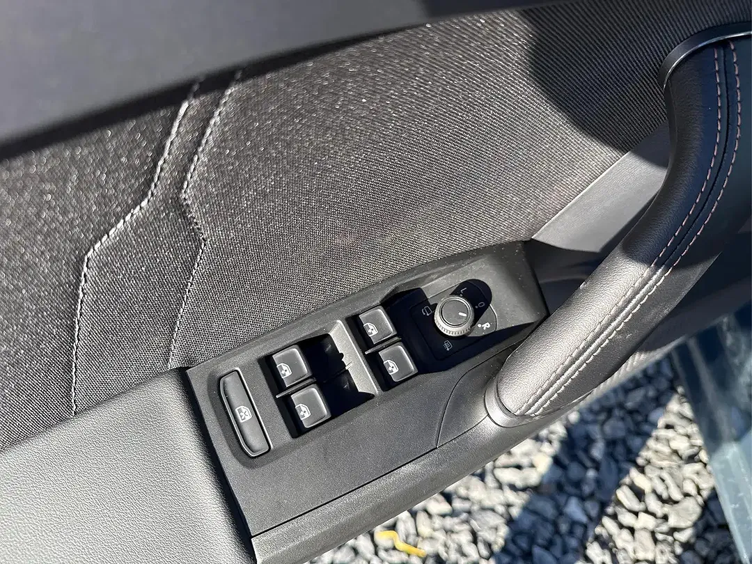 CUPRA Leon 1.5 eTSI DSG - Thumbnail 14