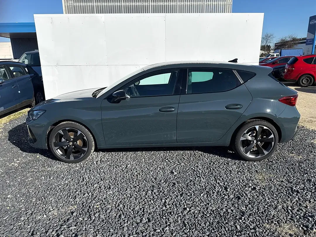 CUPRA Leon 1.5 eTSI DSG - Thumbnail 3