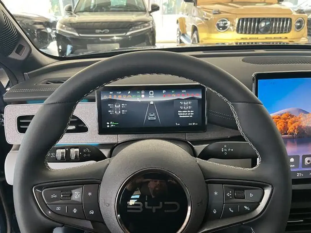 BYD Seal 6 DM-i Touring Comfort - Thumbnail 8