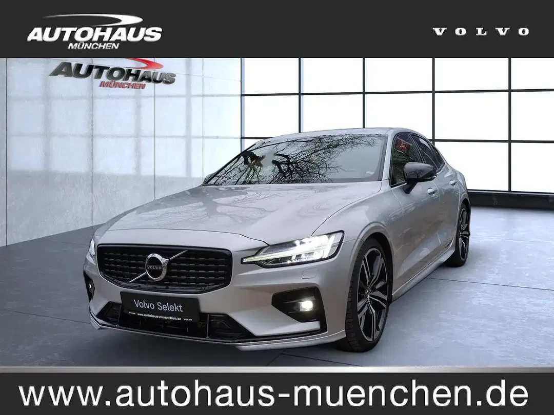 Volvo S60 R-Design - foto 1