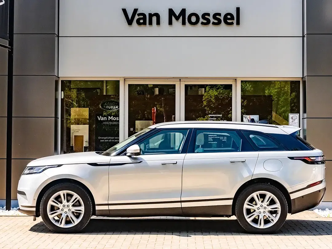 Land Rover Range Rover Velar P400e 4x4 - Thumbnail 3