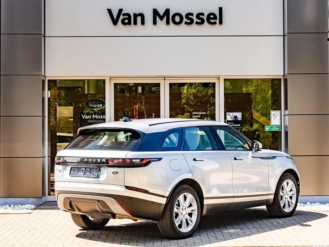 Land Rover Range Rover Velar P400e 4x4 - Thumbnail 6
