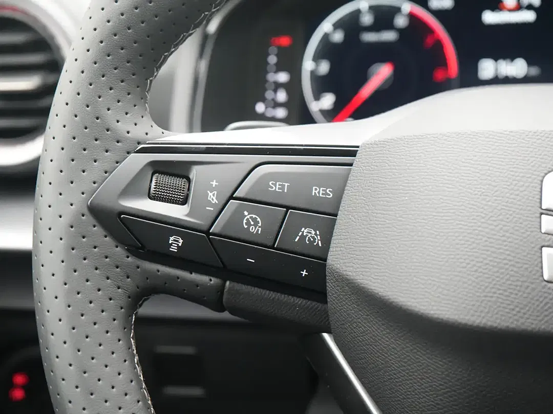 SEAT Ibiza 1.0 TSI FR Black Edition - Thumbnail 12