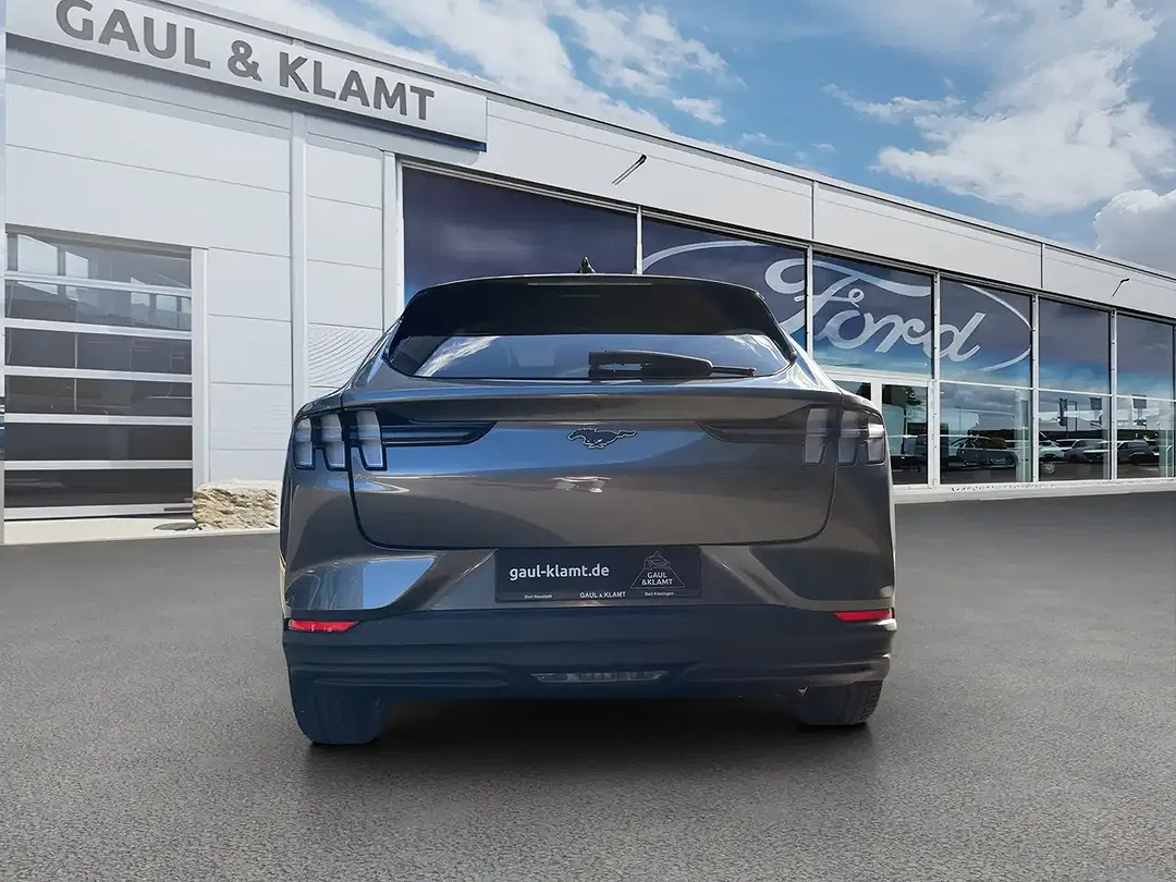 Ford Mustang Mach-E - Thumbnail 4