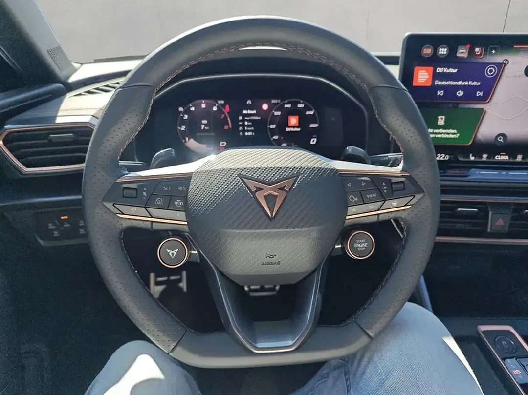 CUPRA Leon 1.5 eTSI DSG Matrix LED Sportstourer - Thumbnail 10