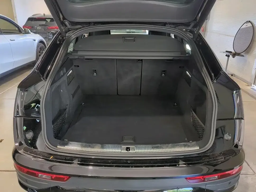 Audi Q5 40 2.0 TDI quattro Sportback advanced - Thumbnail 12