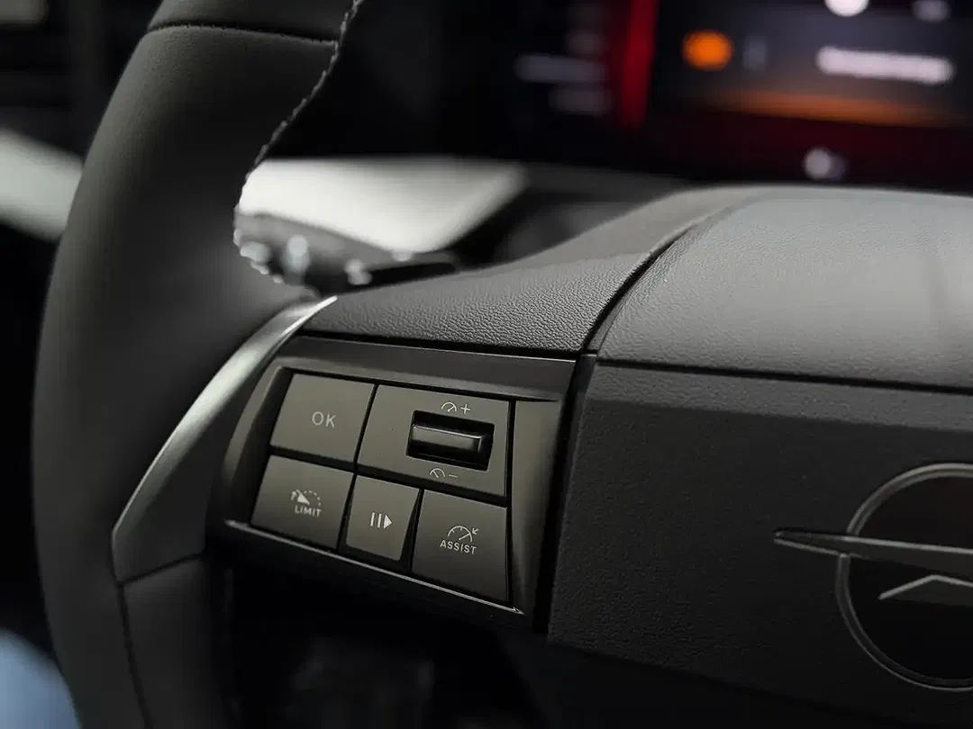 Opel Mokka Hybrid 1.2 Turbo GS - Thumbnail 10
