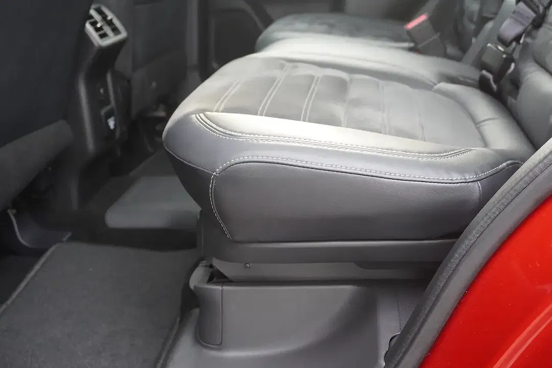 Mitsubishi Outlander 2.4 Hybrid PHEV 4WD Spirit - foto 14