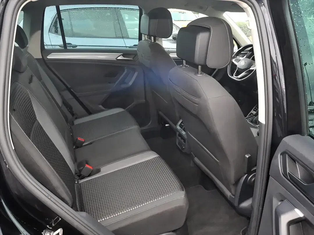 Volkswagen Tiguan 1.5 TSI Active - Thumbnail 9