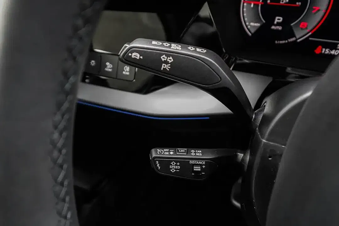 Audi A3 40 TFSI S tronic quattro Sportback - Thumbnail 10