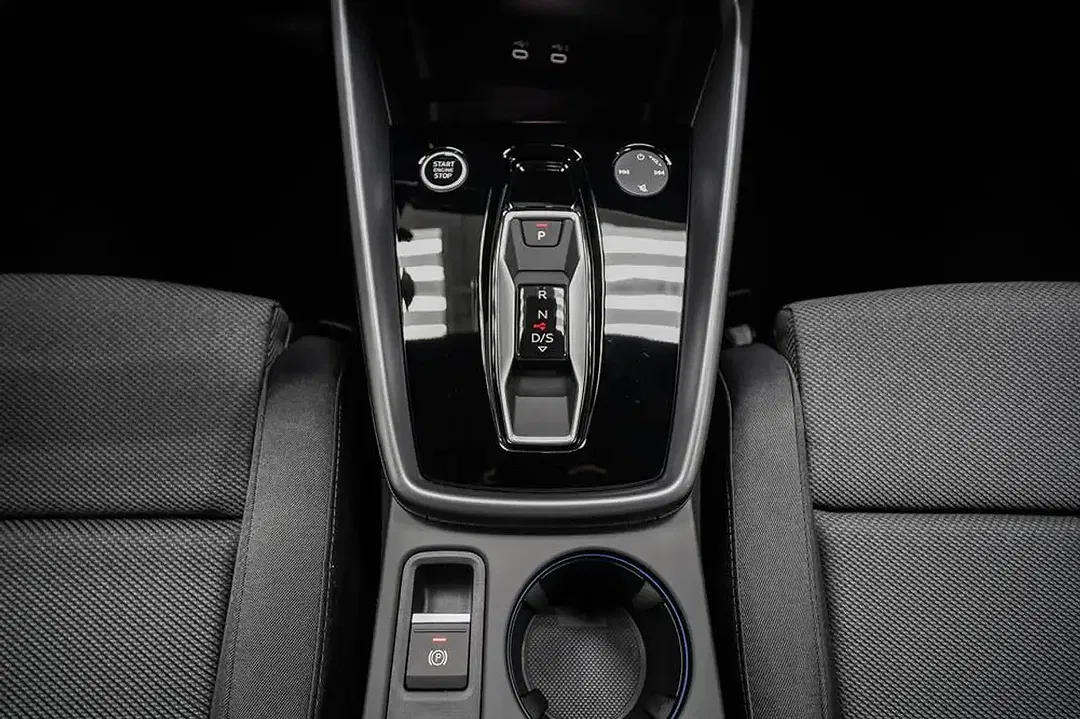 Audi A3 40 TFSI S tronic quattro Sportback - Thumbnail 12