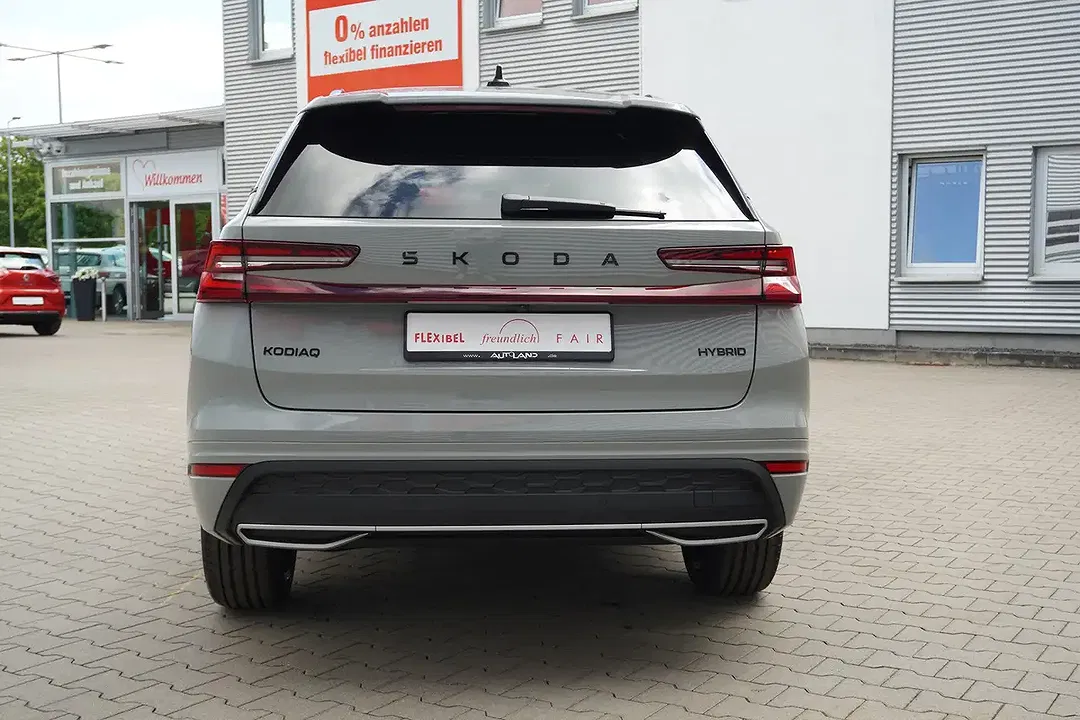 Skoda Kodiaq 1.5 TSI DSG Sportline - Thumbnail 6