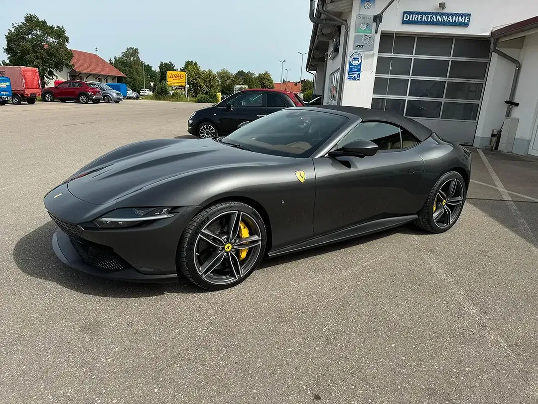 Ferrari Roma 3.9 V8 Turbo DCT Spider - foto 2