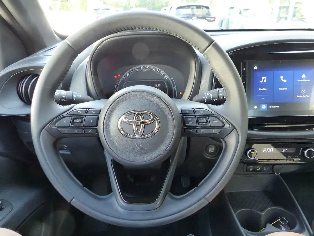 Toyota Aygo - Thumbnail 13
