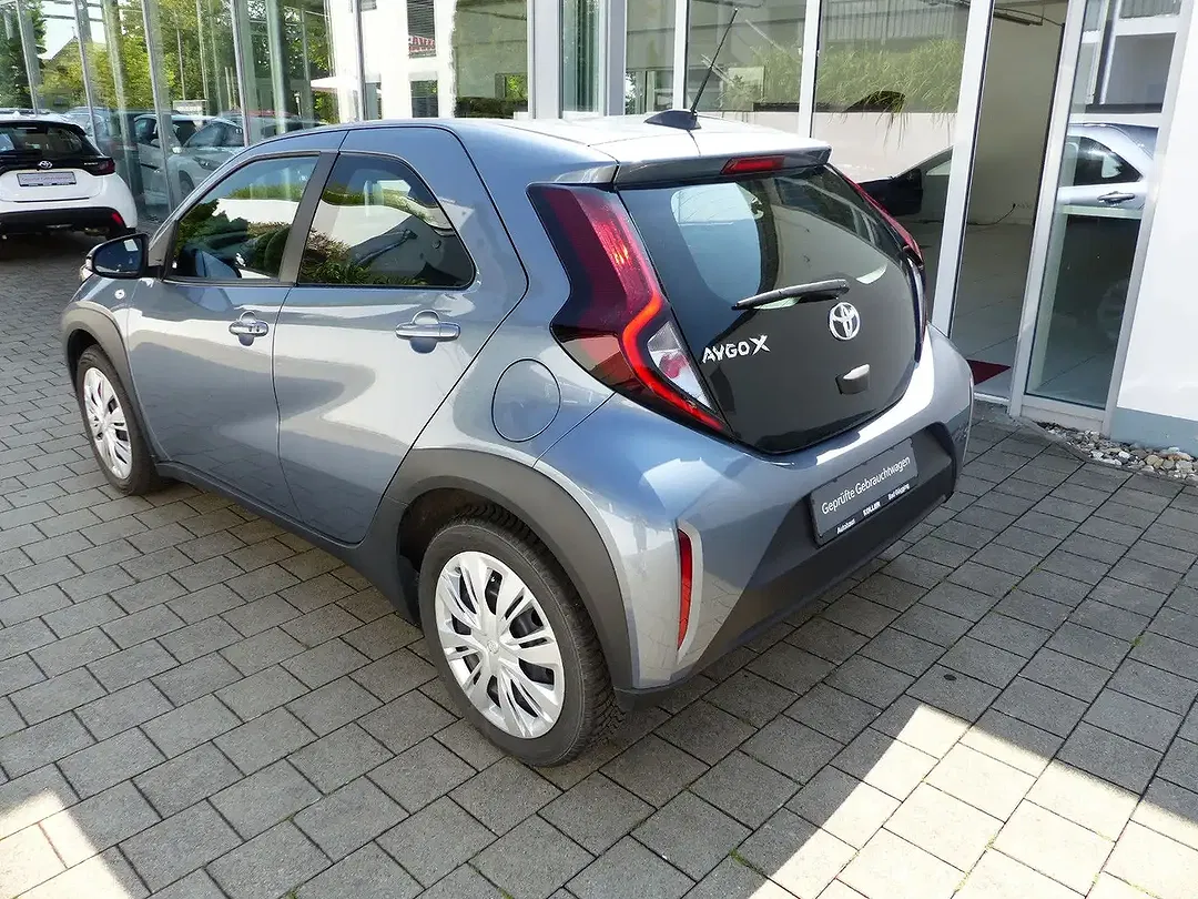 Toyota Aygo - foto 2