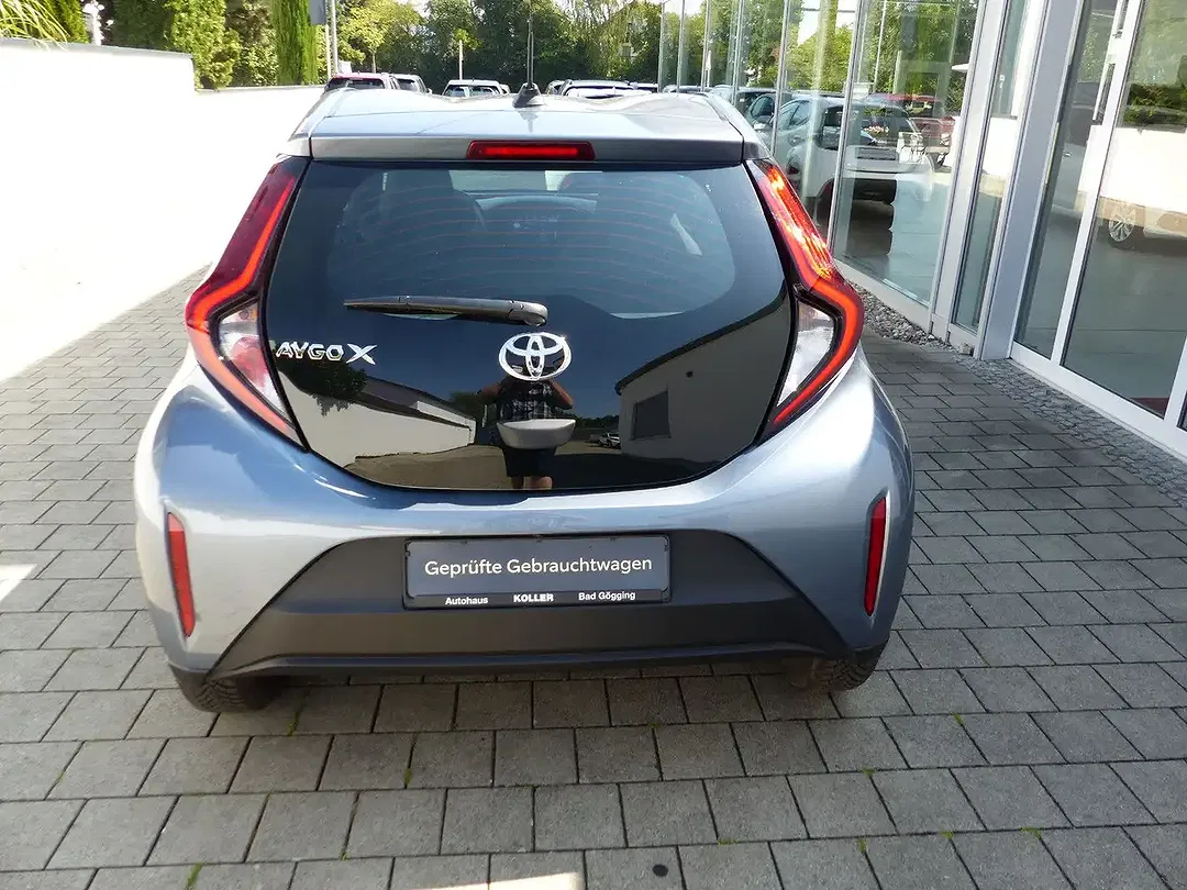 Toyota Aygo - Thumbnail 4