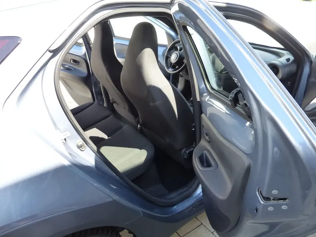 Toyota Aygo - Thumbnail 7