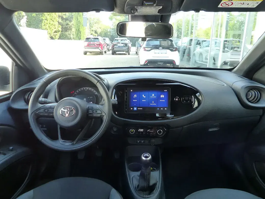 Toyota Aygo - Thumbnail 8