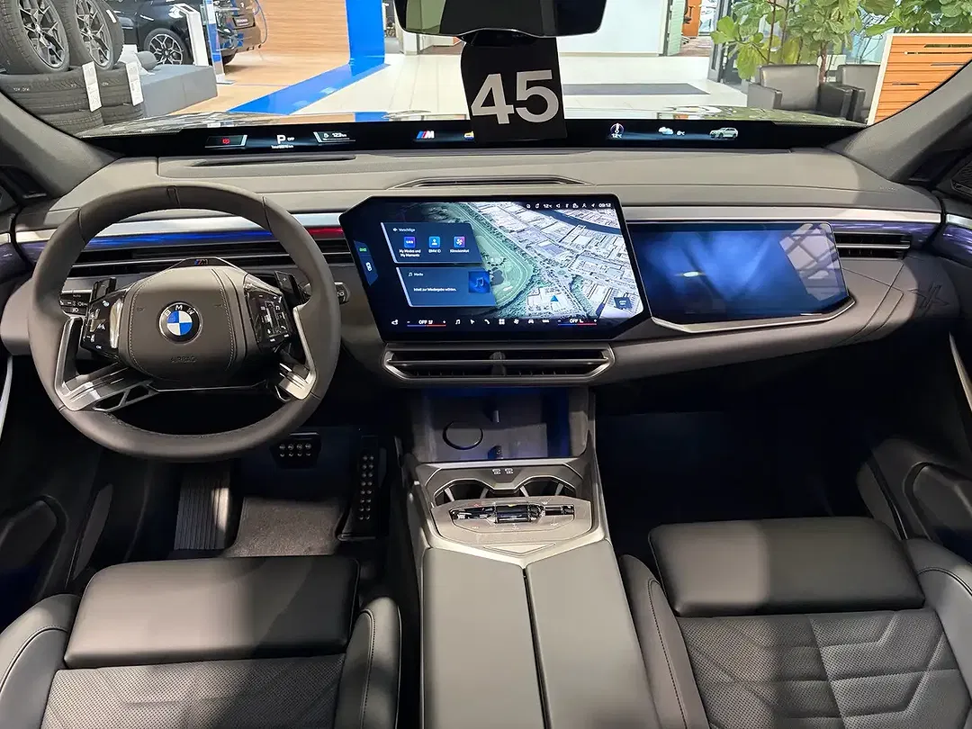 BMW X5 xDrive M - Thumbnail 19