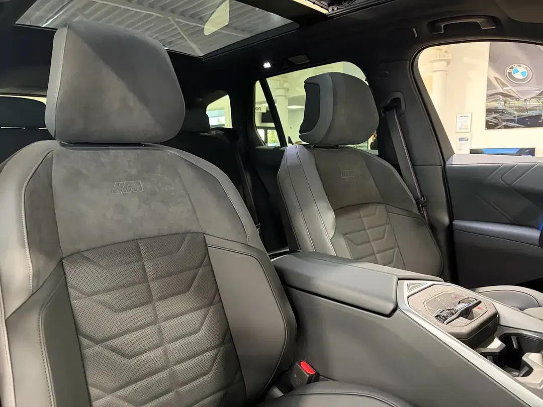 BMW X5 xDrive M - Thumbnail 23
