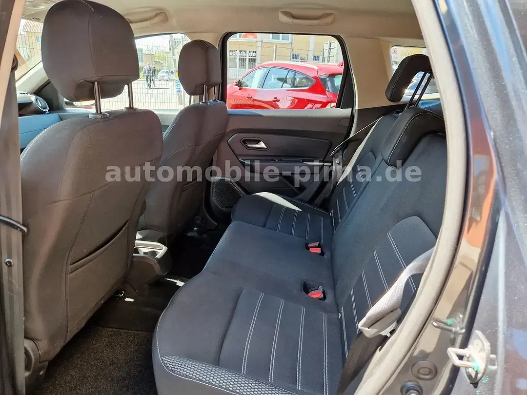 Dacia Duster 1.3 TCe Anniversary - Thumbnail 10