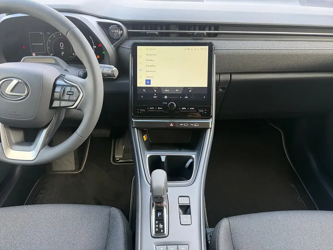 Lexus LBX 1.5 Hybrid - Thumbnail 11
