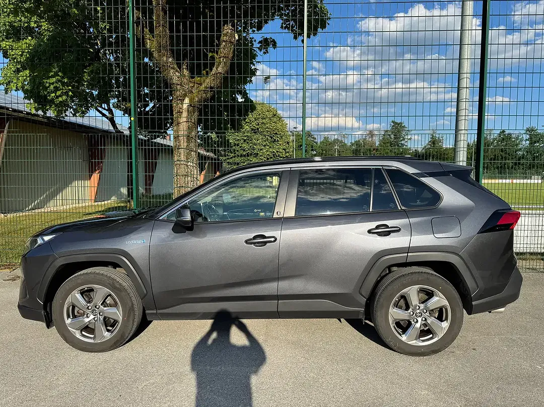 Toyota RAV 4 Hybrid Team Deutschland - Thumbnail 7