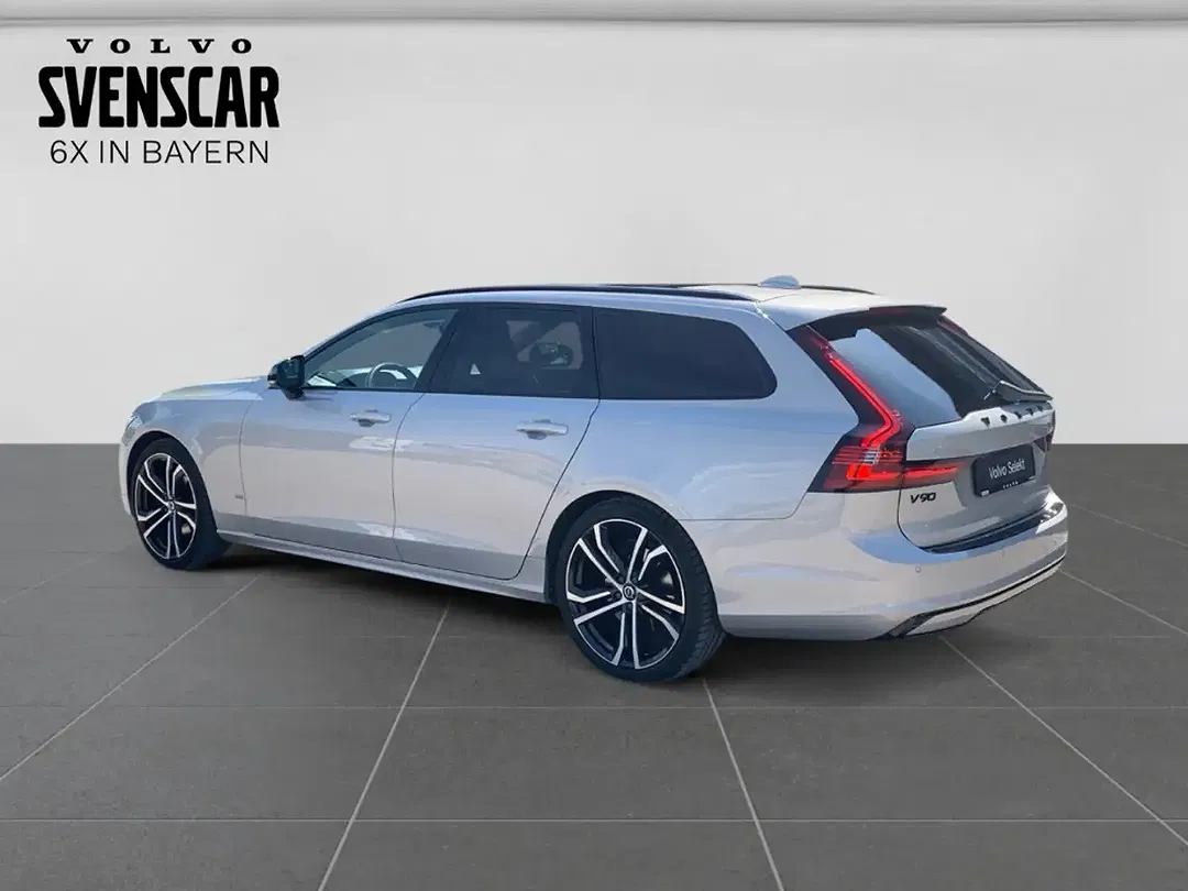 Volvo V90 AWD Ultimate Dark - Thumbnail 3