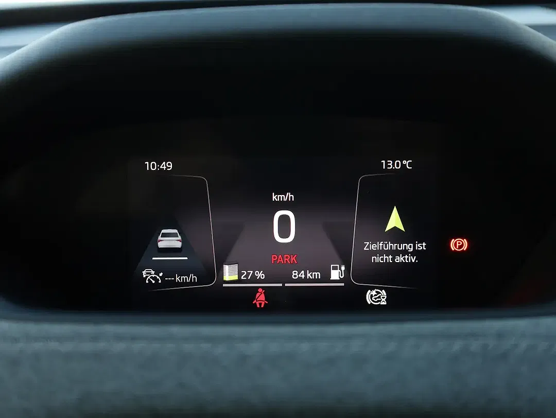 Skoda Enyaq 50 Loft - Thumbnail 19