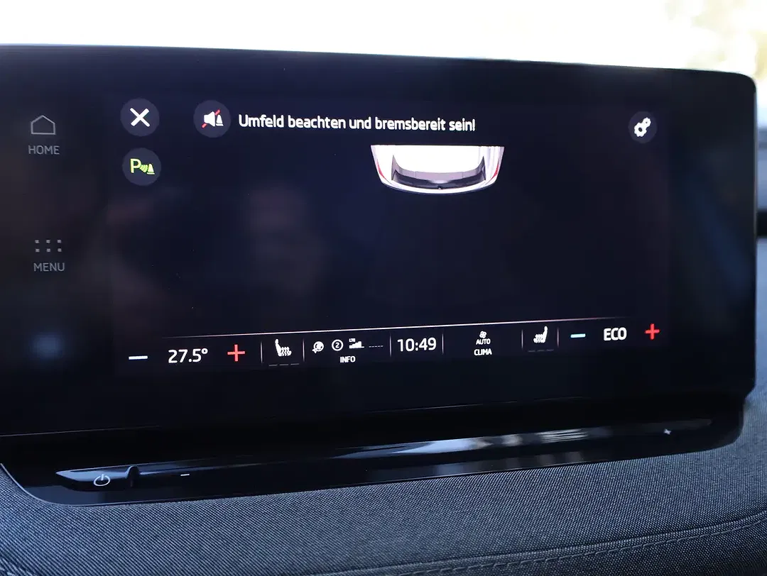 Skoda Enyaq 50 Loft - Thumbnail 23