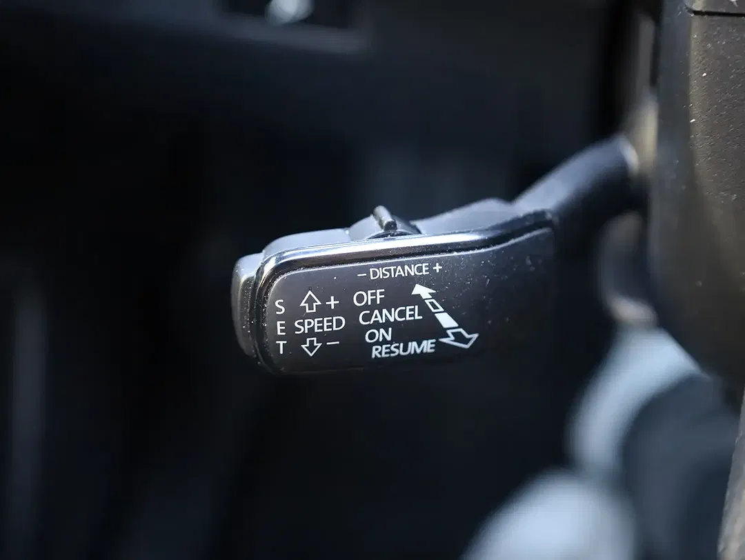 Skoda Enyaq 50 Loft - Thumbnail 24