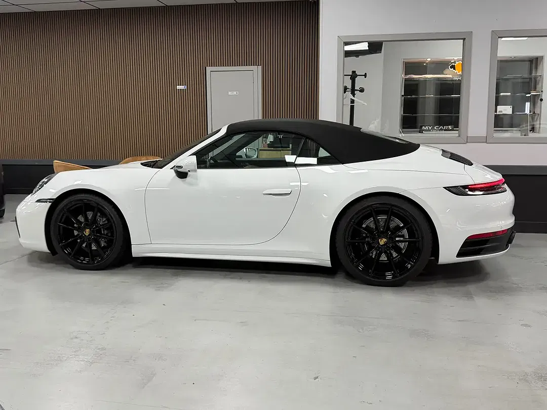 Porsche 911 3.0 Sport Chrono Carrera 4 Cabriolet Turbo - Thumbnail 9