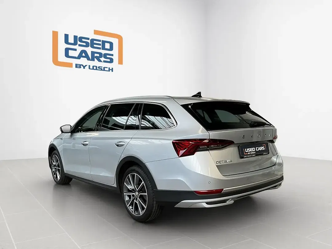Skoda Octavia DSG 4x4 Scout - Thumbnail 6