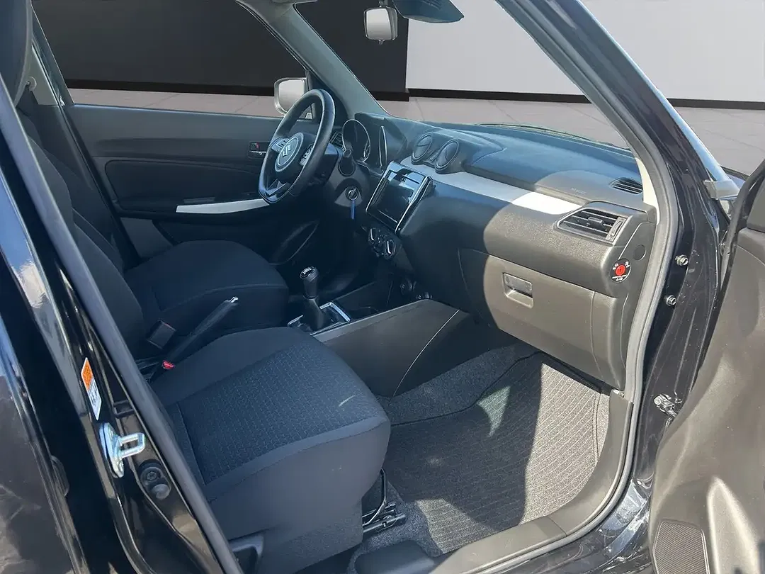 Suzuki Swift Hybrid Comfort - foto 15