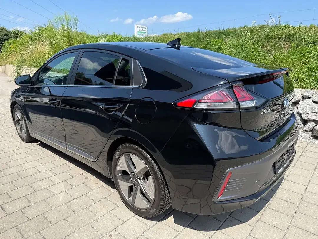Hyundai IONIQ 1.6 GDI Hybrid - Thumbnail 6