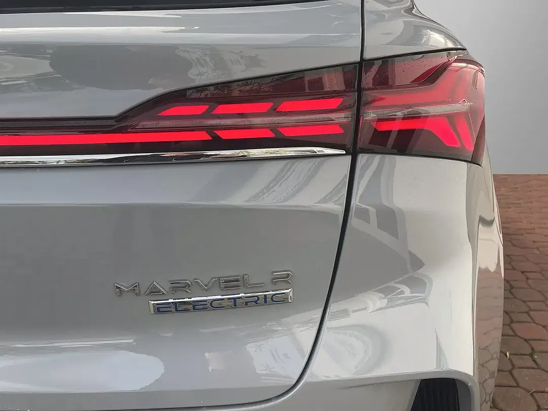 MG Marvel R - Thumbnail 12