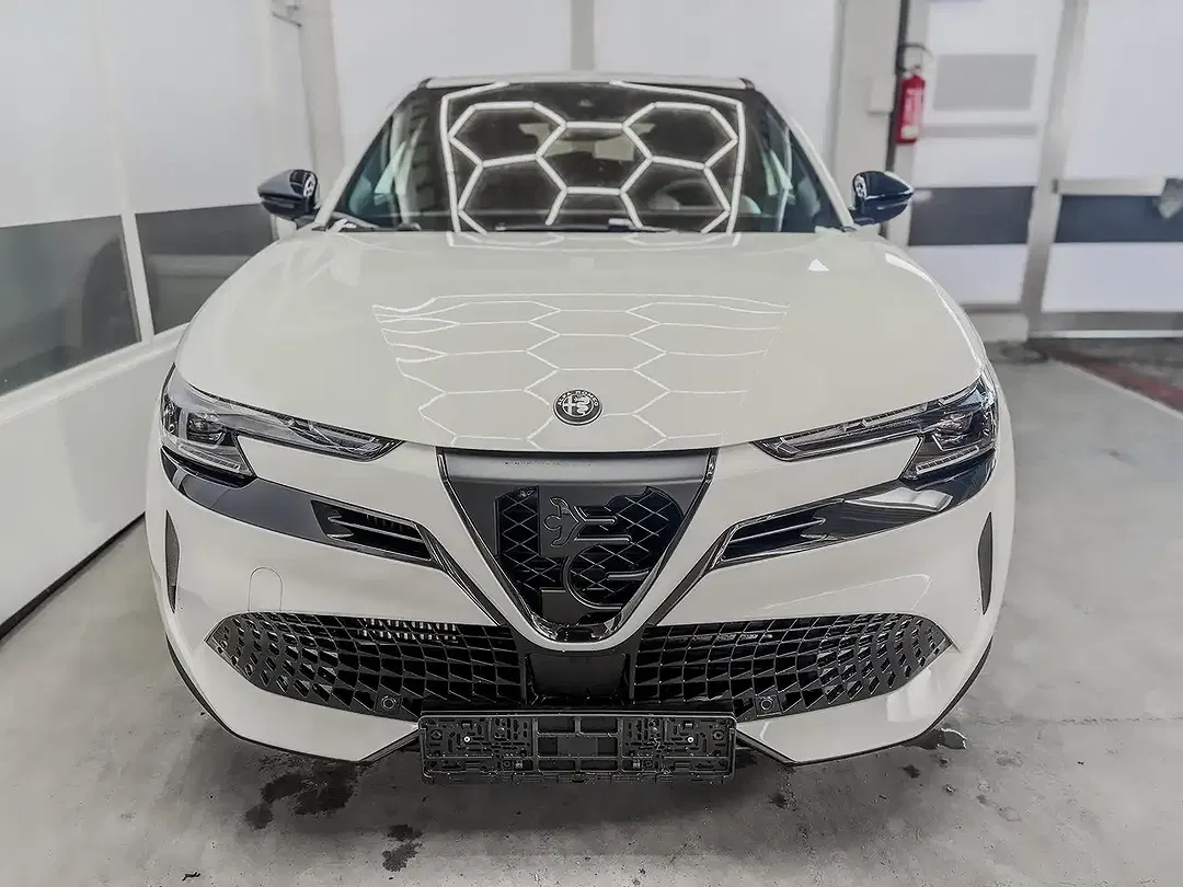 Alfa Romeo Junior 1.2 Ibrida Speciale - foto 2
