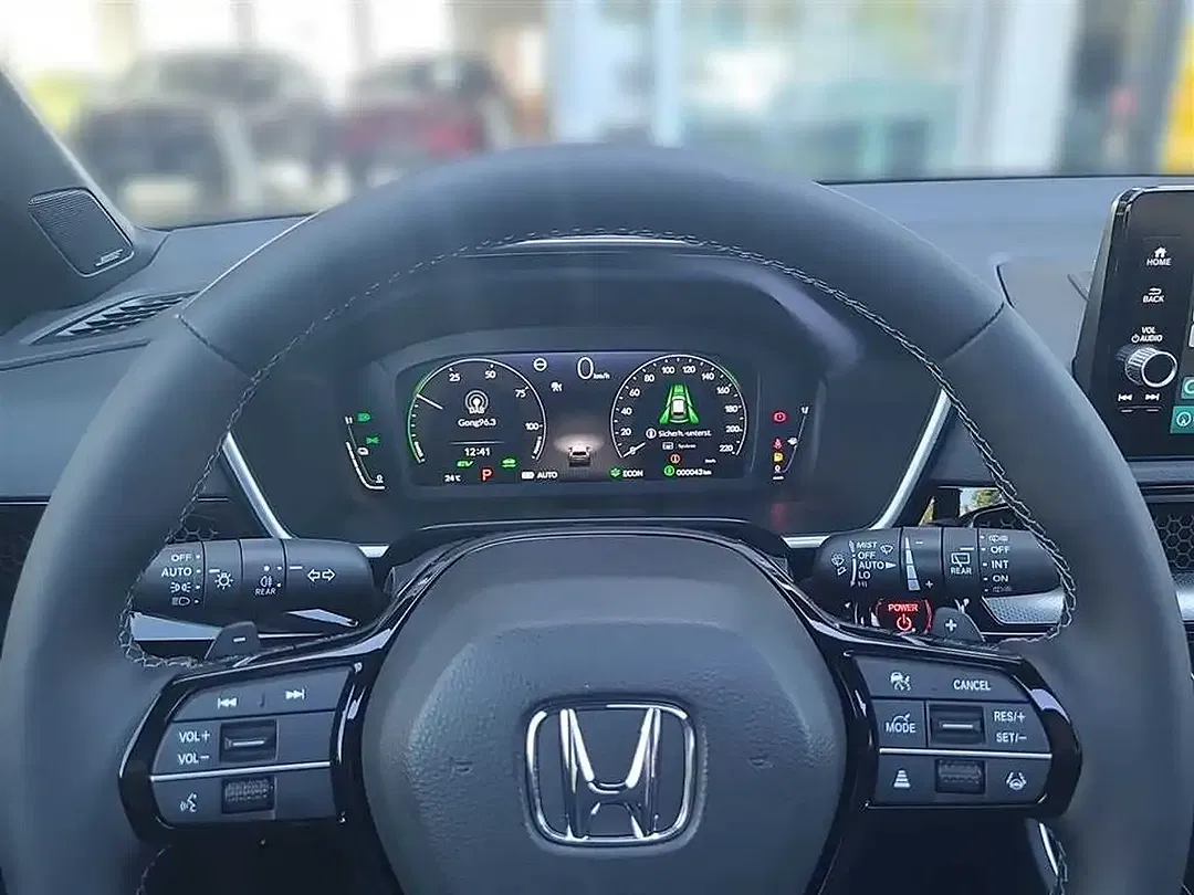 Honda CR-V PHEV - Thumbnail 13