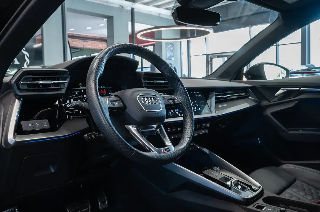 Audi RS3 2.5 TFSI - Thumbnail 12