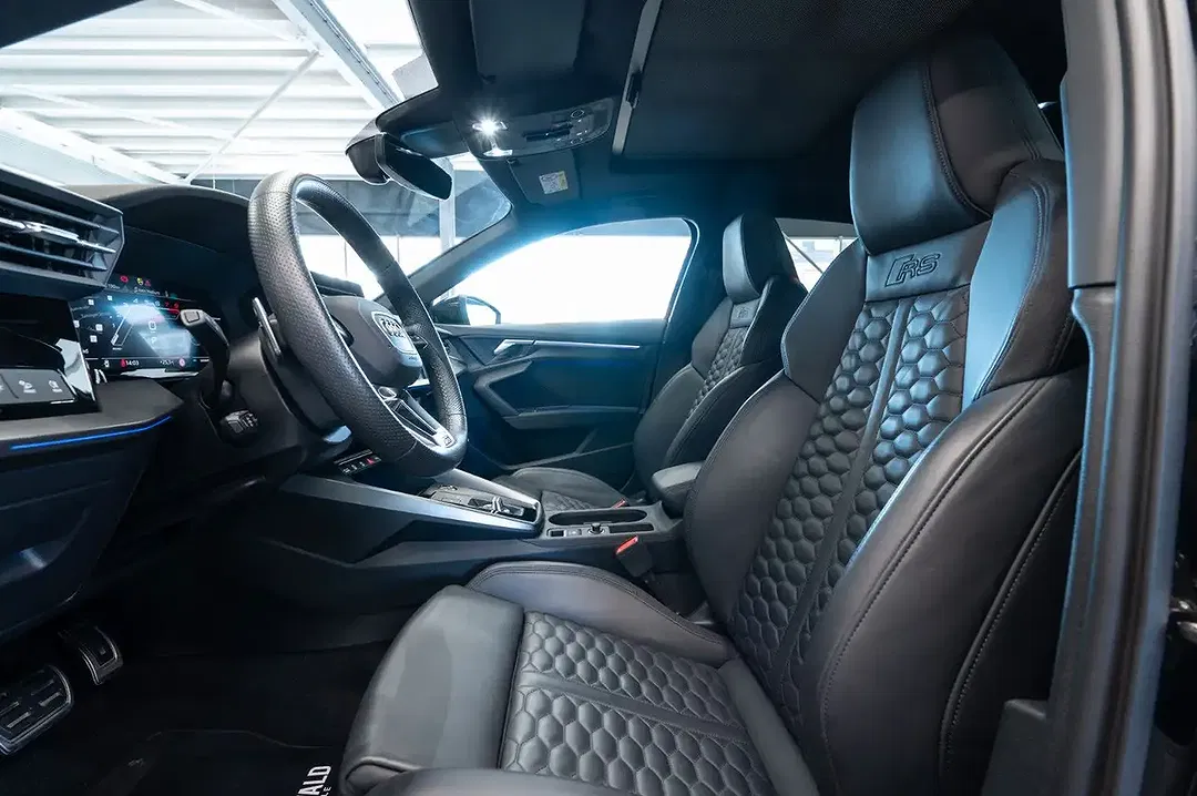 Audi RS3 2.5 TFSI - Thumbnail 13