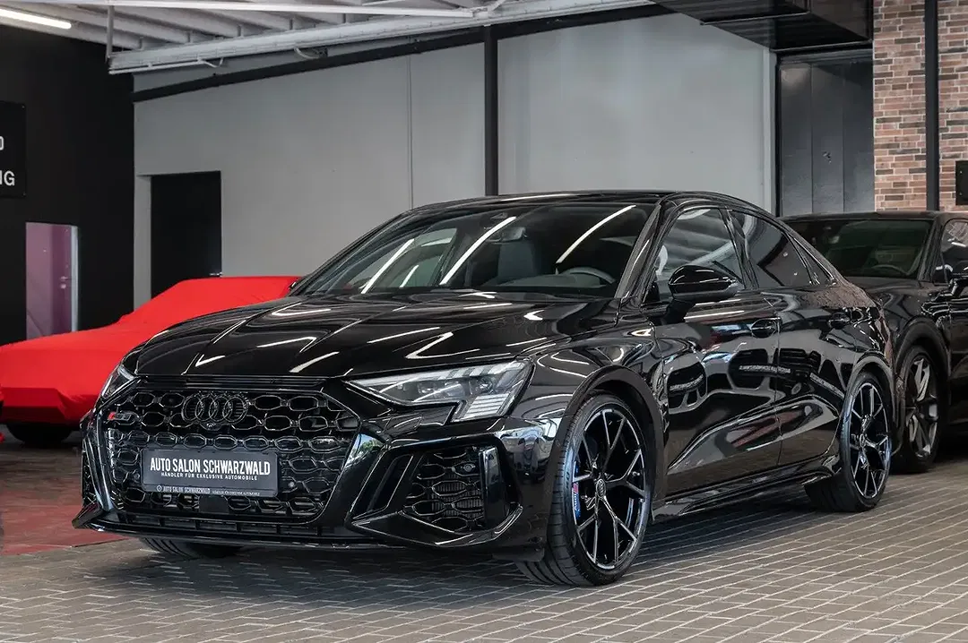 Audi RS3 2.5 TFSI - foto 2