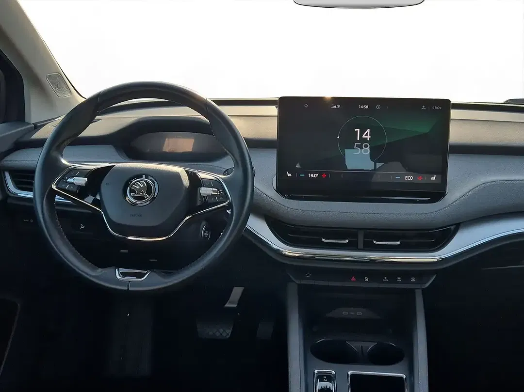 Skoda Enyaq 50 Loft - Thumbnail 11