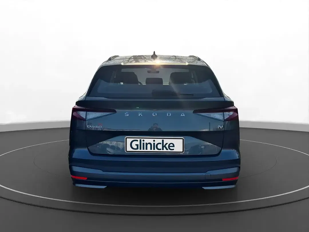 Skoda Enyaq 50 Loft - Thumbnail 4