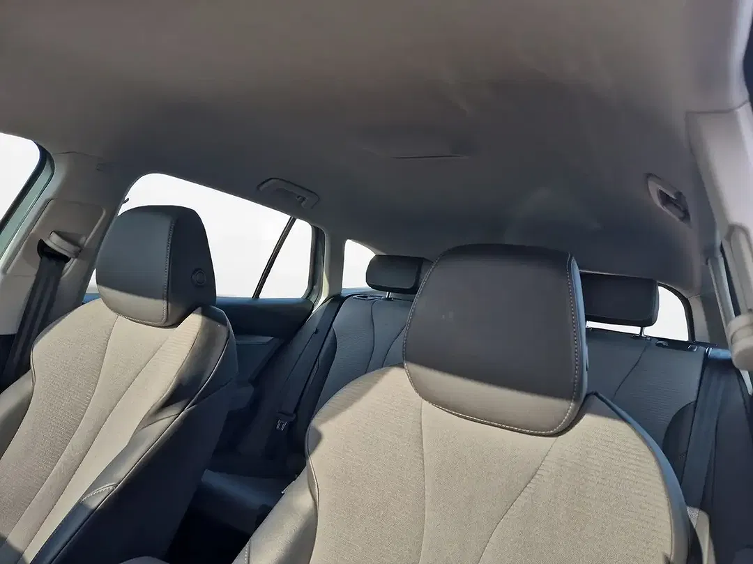 Skoda Enyaq 50 Loft - Thumbnail 9